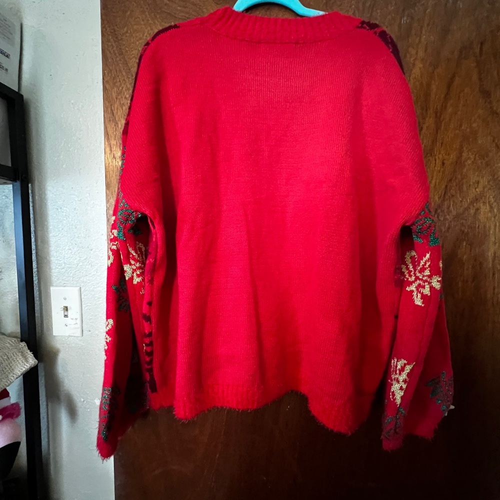 33 Degrees Red Festive Women's Sweater - Picture 3 of 3